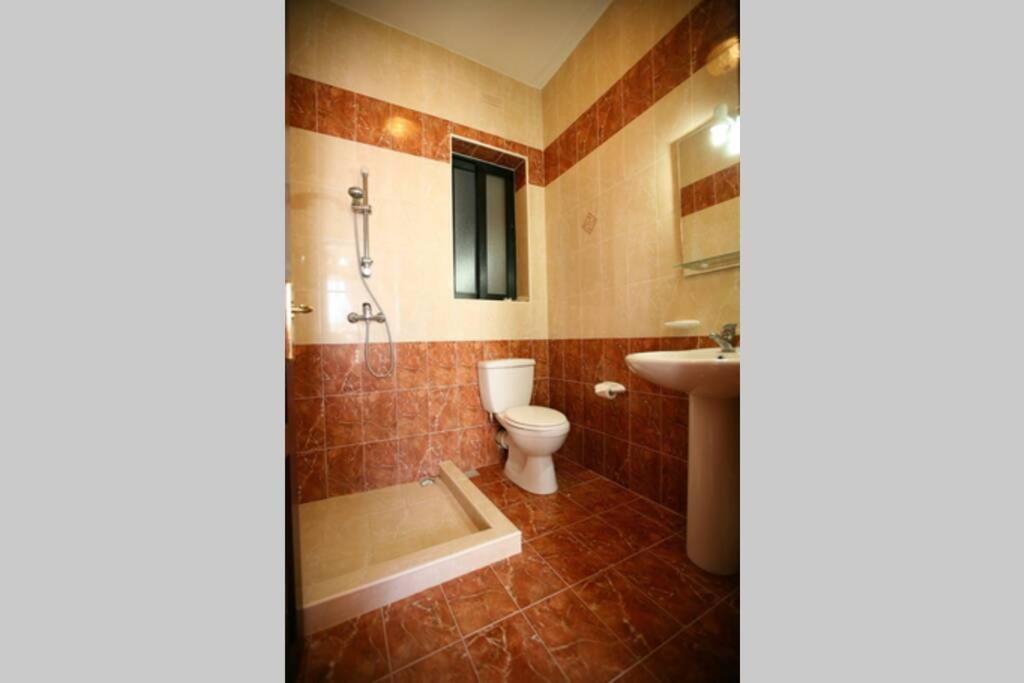 Spacious Apartment In Marsalforn, Gozo Exterior photo